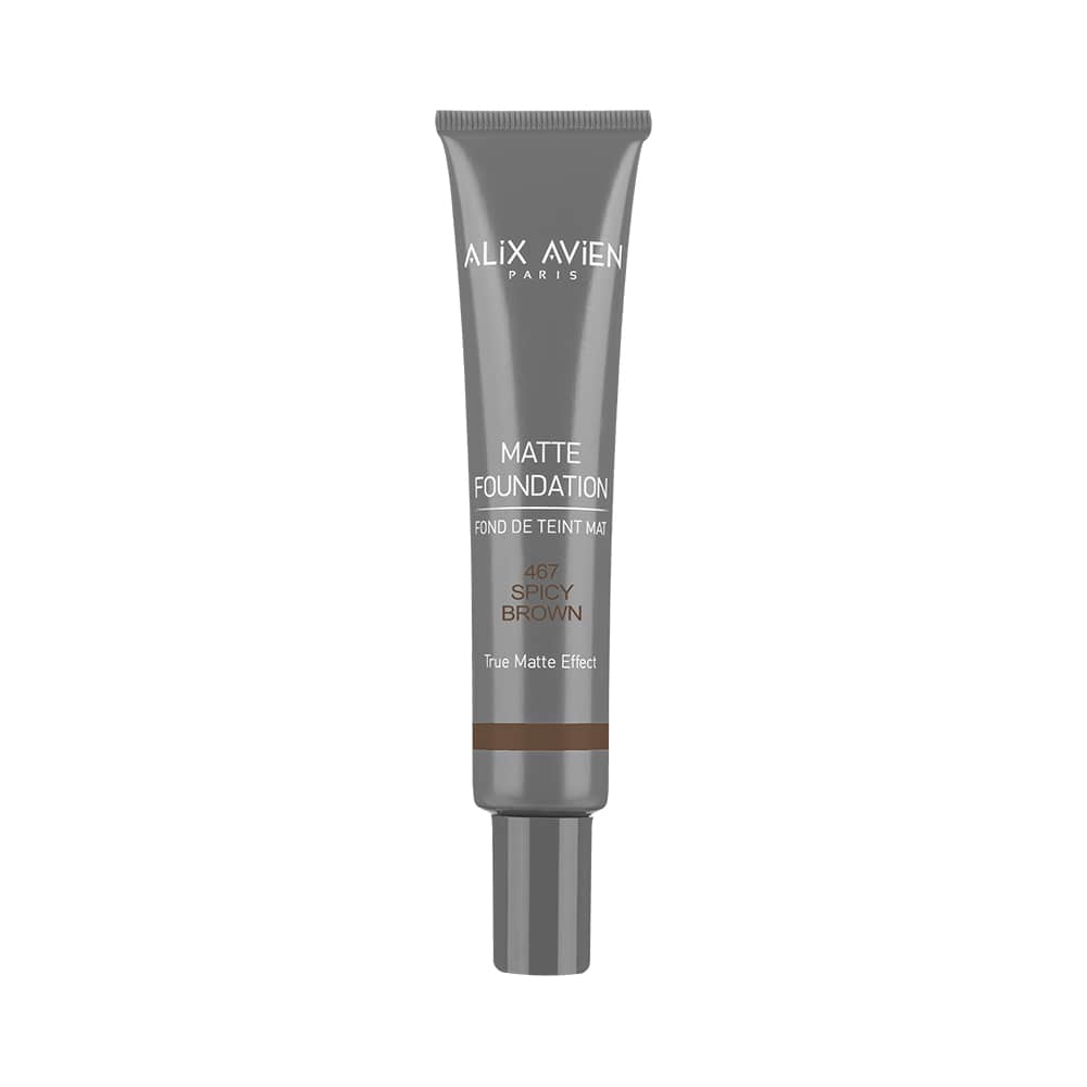 Matte-Foundation 467 01-min